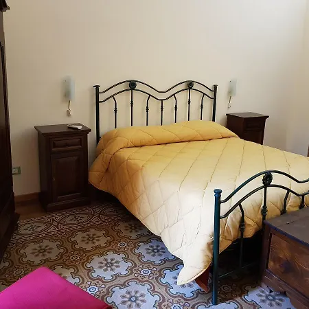 Alojamento de Acomodação e Pequeno-almoço Porta Guccia Palermo