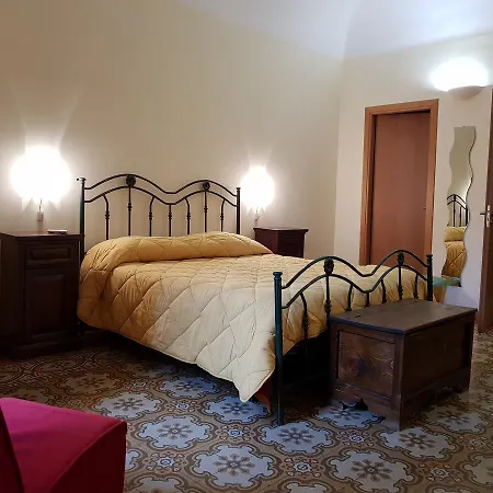 Bed & Breakfast Porta Guccia 3*